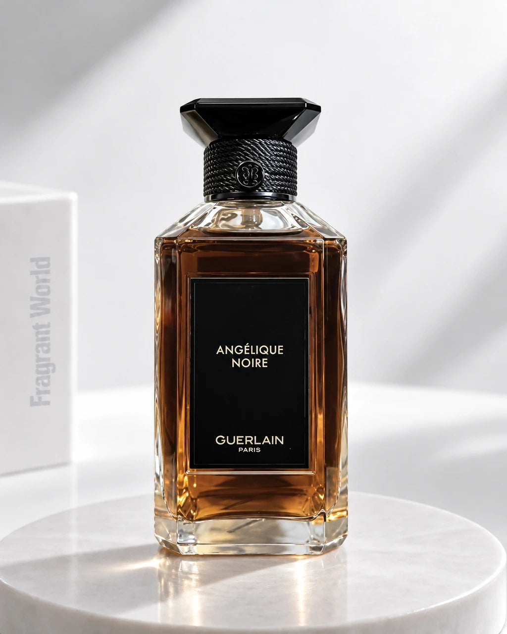 Guerlain 'L'Art et la Matière' ANGÉLIQUE NOIRE | Recreate @visual reference 2 exactly as it is but my fragrance instead of the one in it, very naturally.