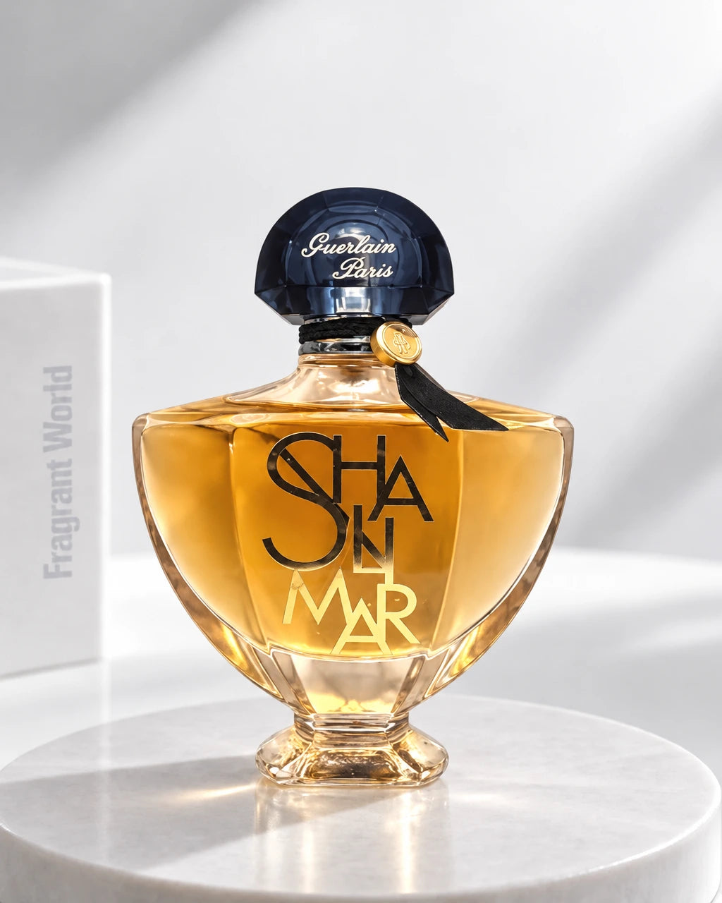 Guerlain SHALIMAR L'ESSENCE | Recreate @visual reference 2 exactly as it is but my fragrance instead of the one in it, very naturally.