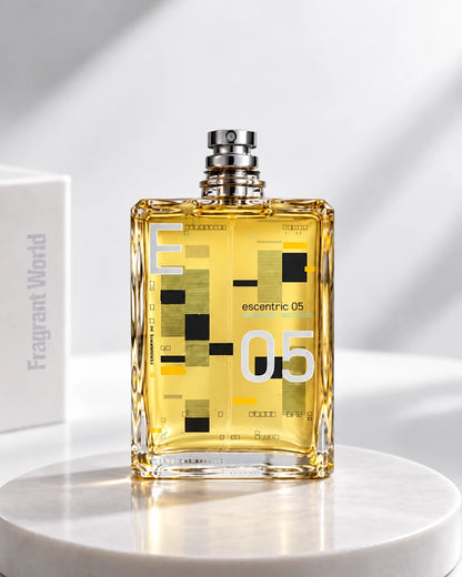 Escentric Molecules ESCENTRIC 05 | Recreate @visual reference 2 exactly as it is but my fragrance instead of the one in it, very naturally.