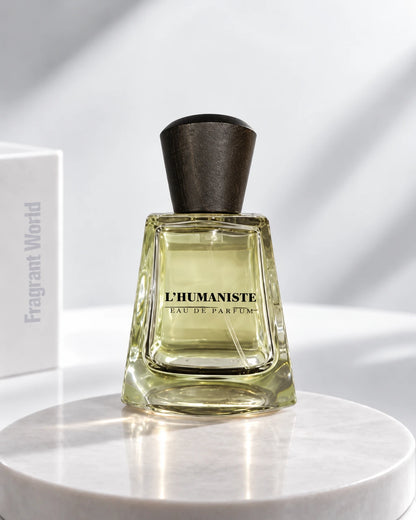 Frapin L'Humaniste | Recreate @visual reference 2 exactly as it is but my fragrance instead of the one in it, very naturally.