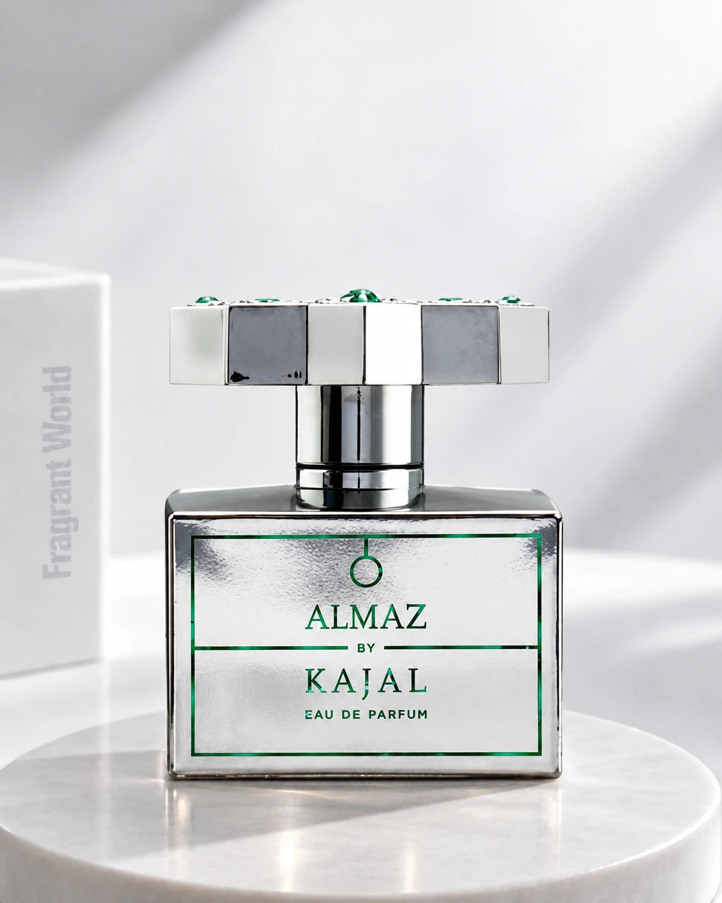 Kajal Perfumes Paris ALMAZ | Recreate @visual reference 2 exactly as it is but my fragrance instead of the one in it, very naturally.