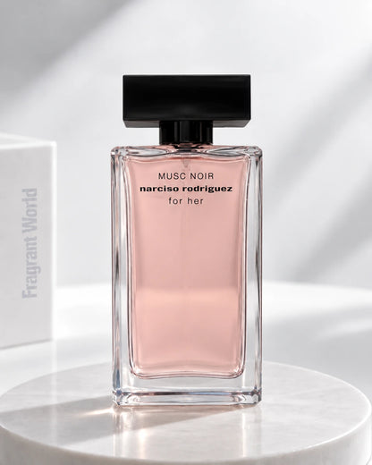 Narciso Rodriguez NARCISO RODRIGUEZ FOR HER MUSC NOIR | Recreate @visual reference 2 exactly as it is but my fragrance instead of the one in it, very naturally.