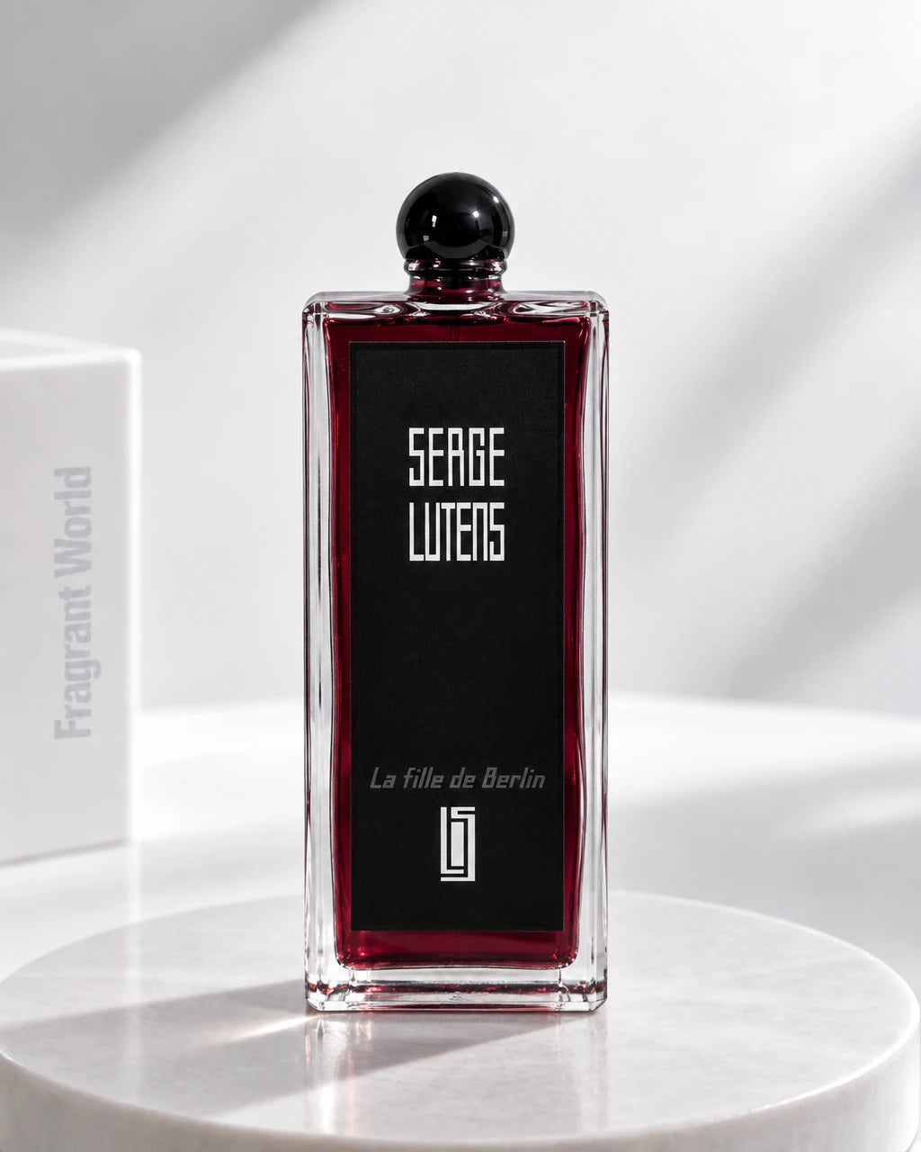 Serge Lutens LA FILLE DE BERLIN | Recreate @visual reference 2 exactly as it is but my fragrance instead of the one in it, very naturally.