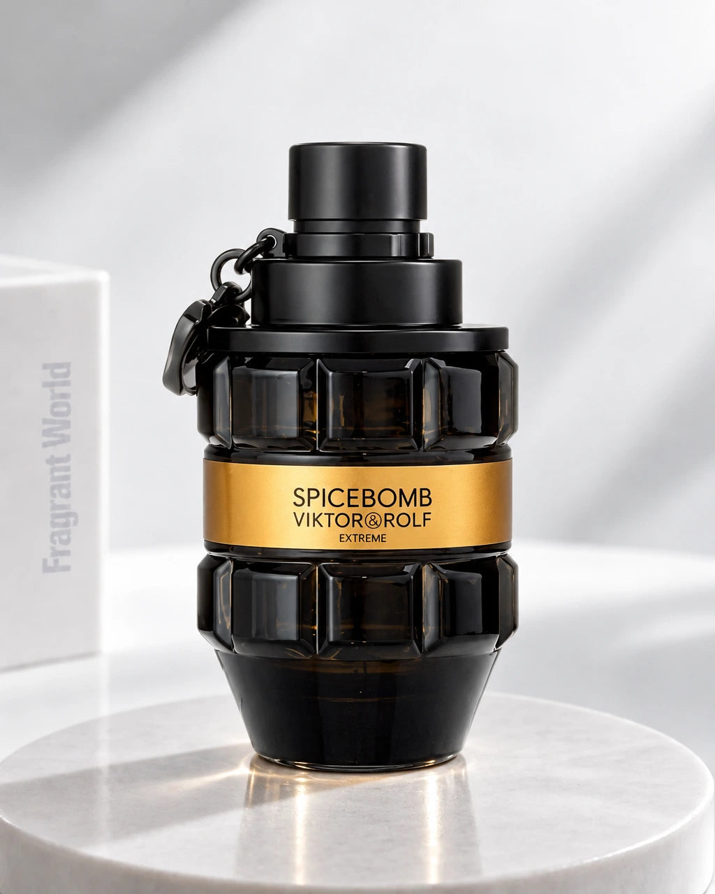 Viktor & Rolf SPICEBOMB EXTREME | Recreate @visual reference 2 exactly as it is but my fragrance instead of the one in it, very naturally.