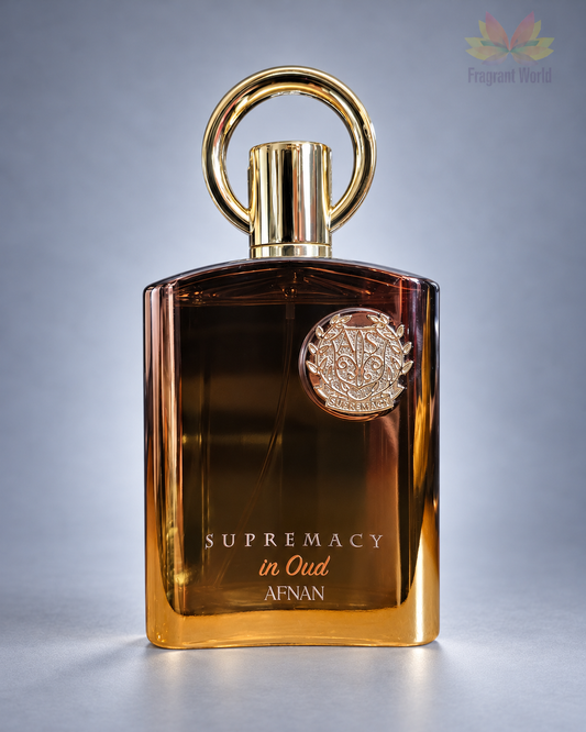 Afnan SUPREMACY IN OUD sobre fundo cinzento