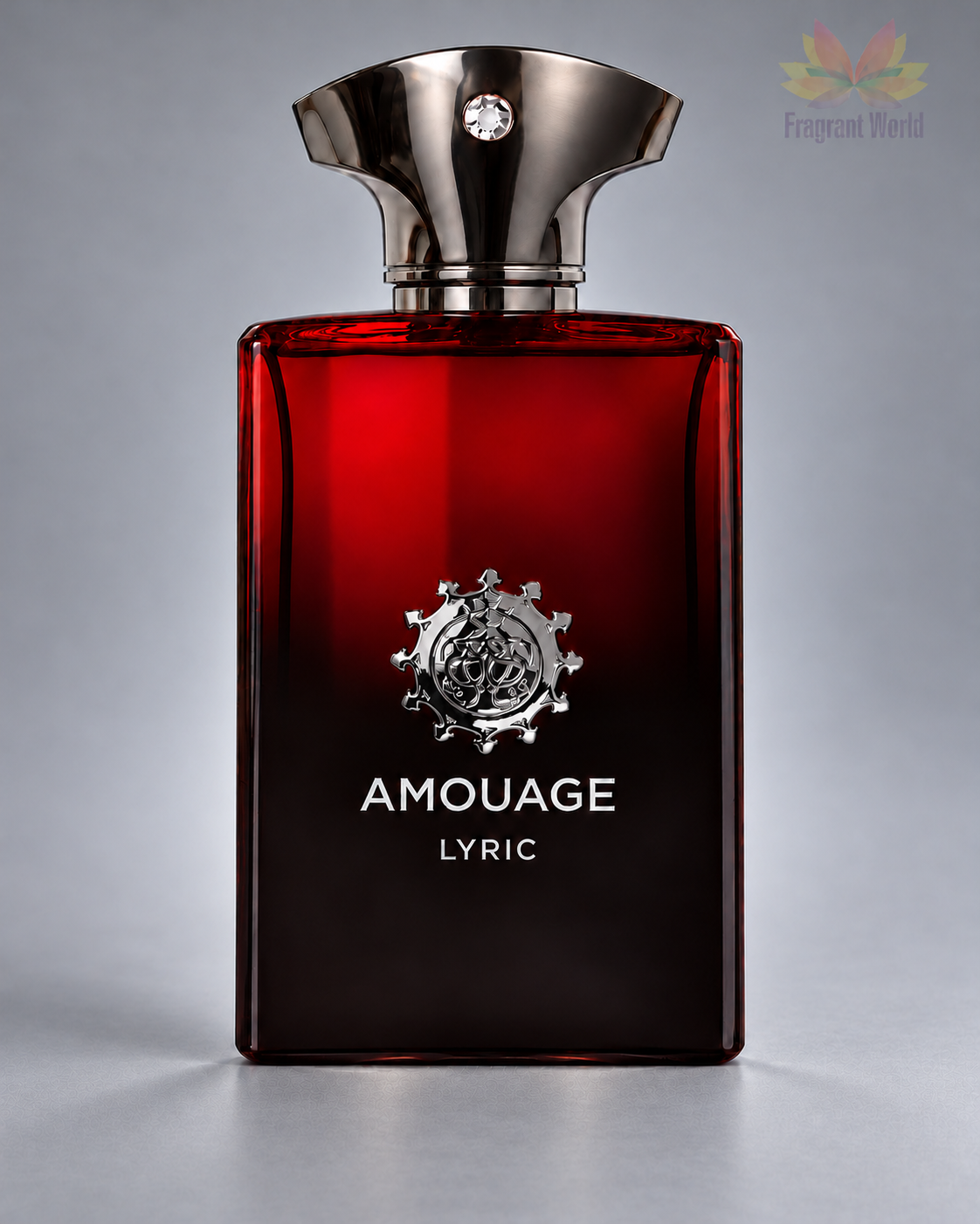 Amouage LYRIC MAN em fundo cinzento