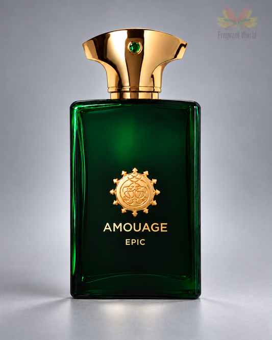Amouage EPIC MAN em fundo cinzento