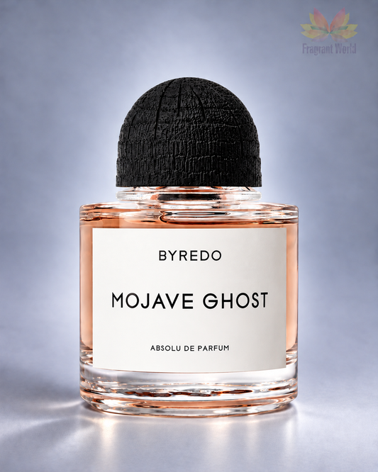 Byredo MOJAVE GHOST Absolu de Parfum sobre fundo cinzento