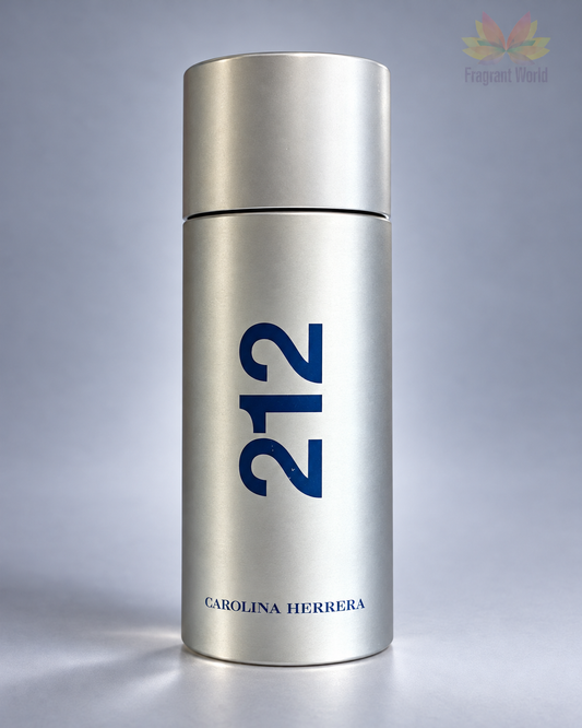 Carolina Herrera 212 men — frasco em fundo cinzento