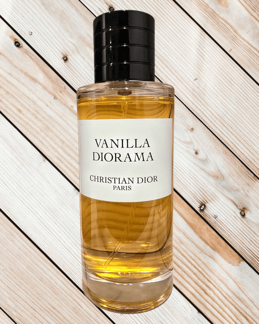 Dior 'Maison Christian Dior' VANILLA DIORAMA