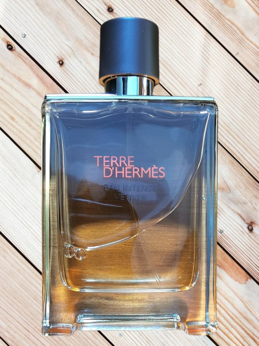 Hermès TERRE D'HERMES EAU INTENSE VETIVER