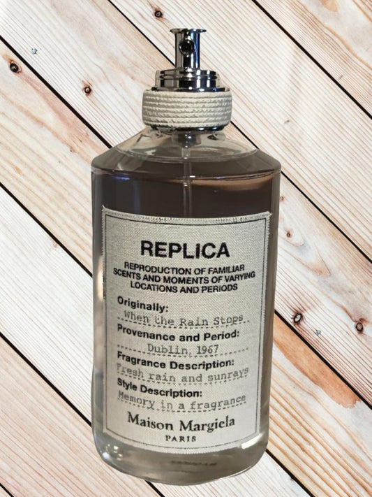 Maison Margiela 'Replica' WHEN THE RAIN STOPS