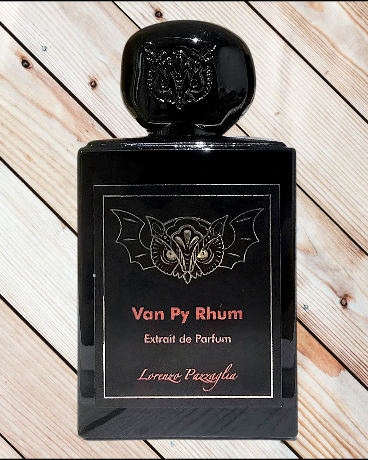 Lorenzo Pazzaglia VAN PHY RUM